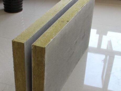 外墙保温装饰一体板的保温效果好，重量轻